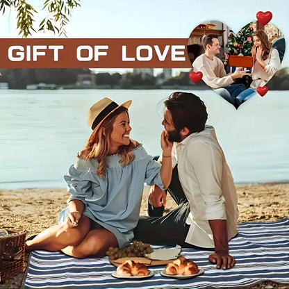 TrailLoom Outdoor Picnic & Beach Blanket – Foldable, Waterproof, Tear-Resistant Mat